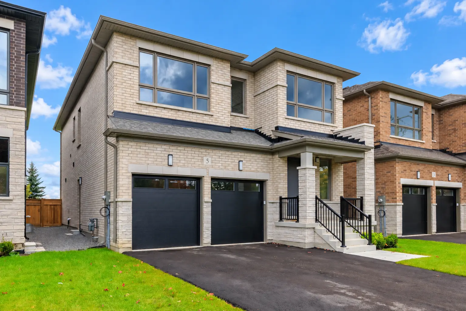 5 Richmond Park Drive photo 2