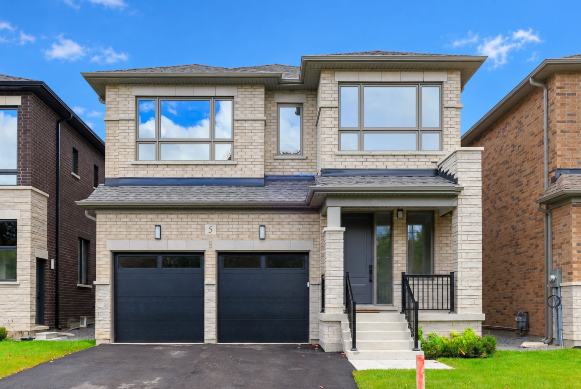 5 Richmond Park Drive photo 1
